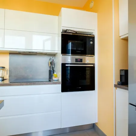 Les Amandiers Apartment