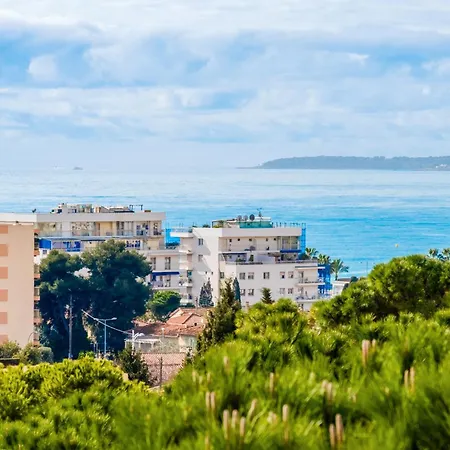 Les Amandiers شقة