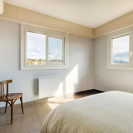 Apartment Les Amandiers